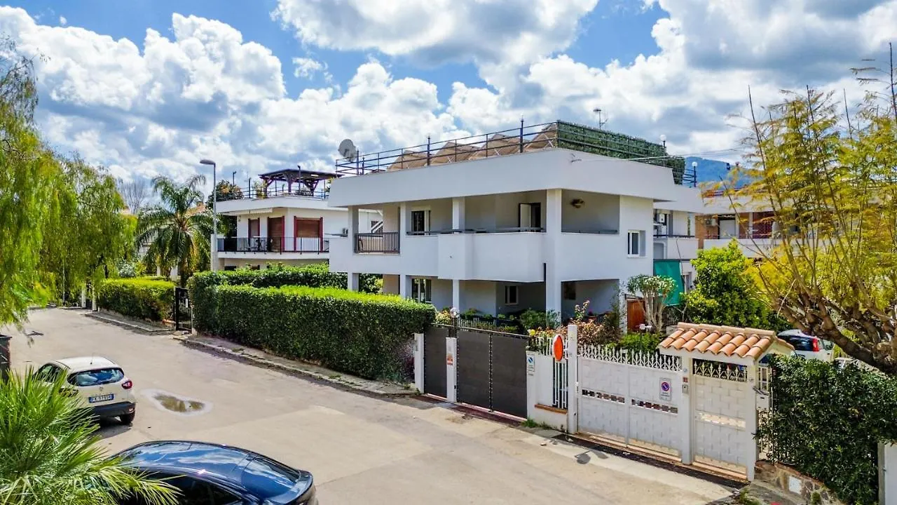 La Maison De Provence - Mondello Apartment