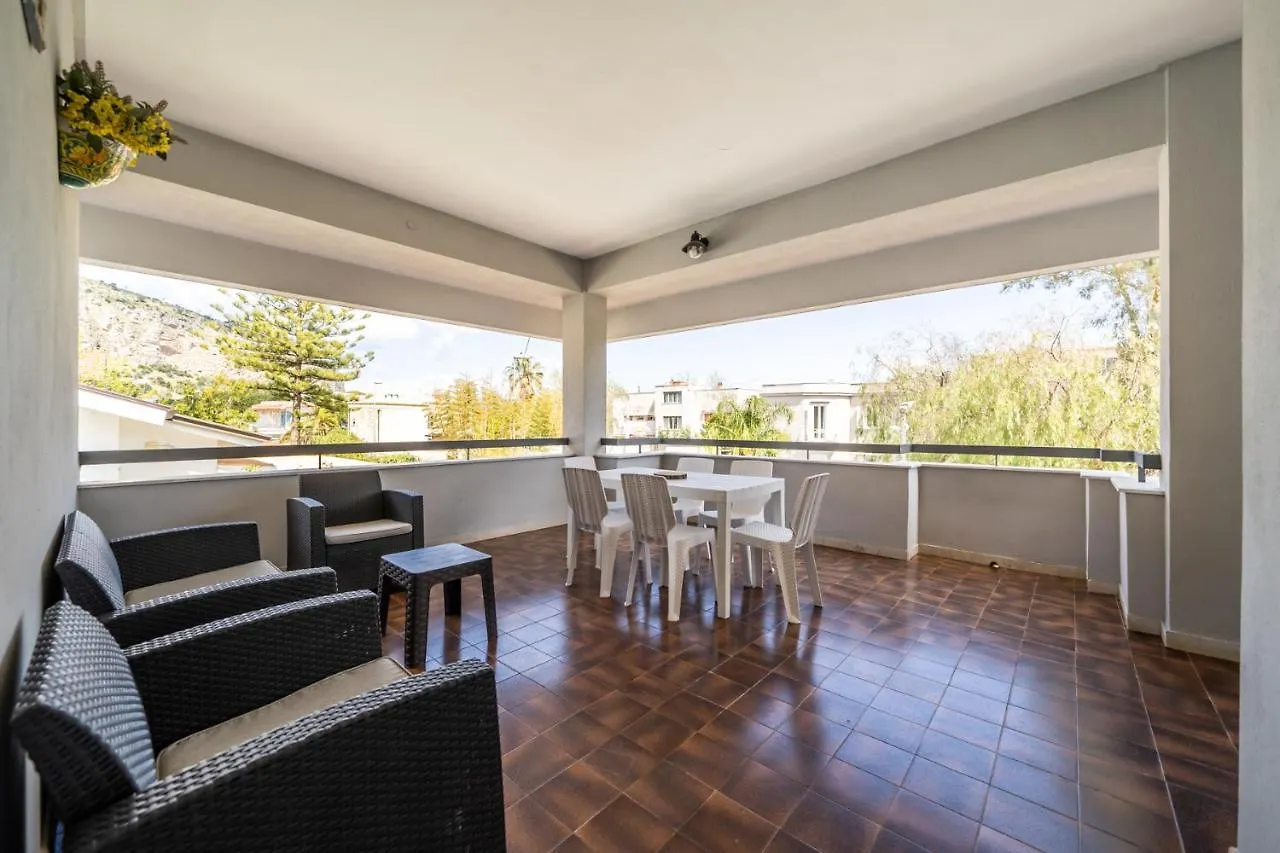 La Maison De Provence - Mondello Apartment
